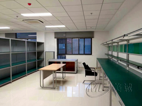 浙江鋁型材廠家生產的防靜電工作臺，和江蘇有什么不一樣？